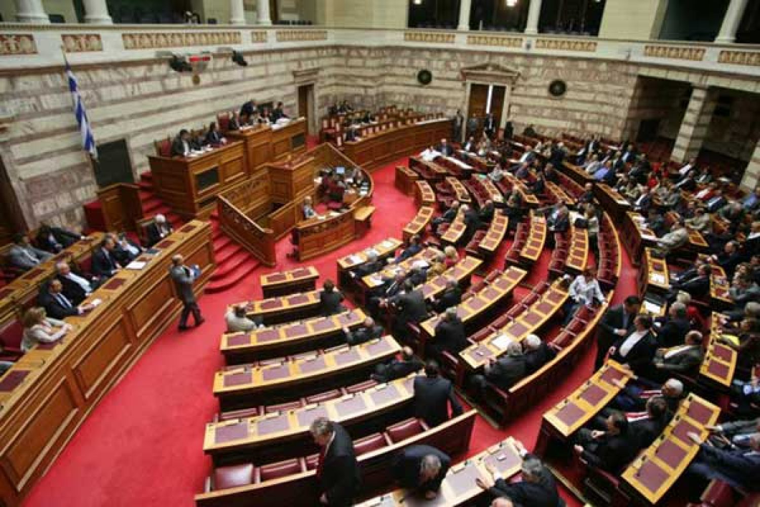 ΔΙΗΜΕΡΟ ΣΦΥΡΟΚΟΠΗΜΑ ΣΤΗ ΒΟΥΛΗ!