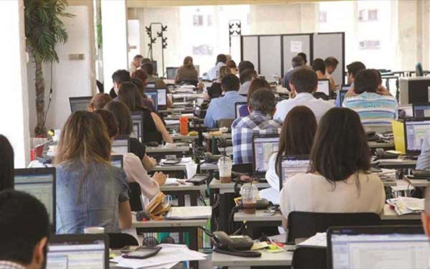 ΟΙ…ΜΑΥΡΟΓΙΑΛΟΥΡΟΙ ΤΕΛΕΙΩΣΑΝ!