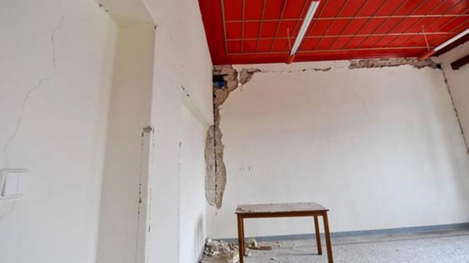 Μια απάντηση του Χρ. Σπίρτζη μνημείο ανευθυνότητας και κρατικής παραλυσίας!