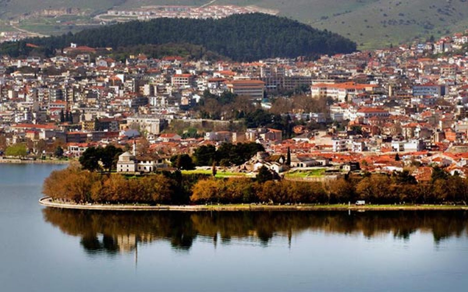 Στα πρόθυρα… έκρηξης η αγορά ακινήτων στα Γιάννενα