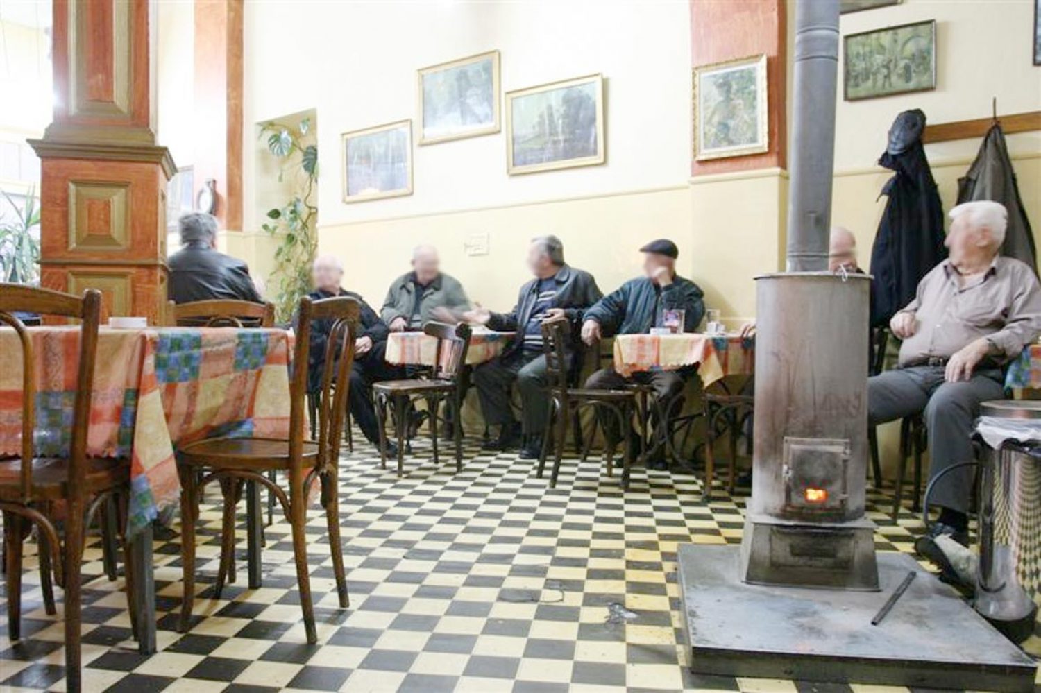 Και οι κάτοικοι των μικρών χωριών απαλλάσσονται των «e-αποδείξεων»!