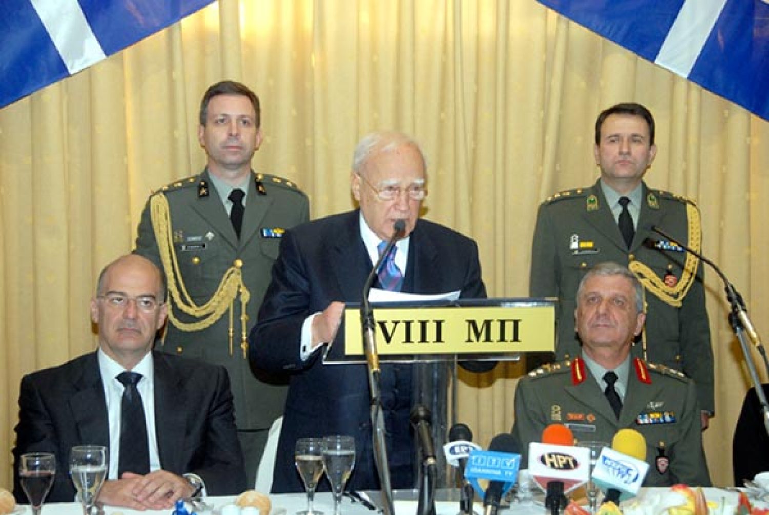 Η ΗΠΕΙΡΟΣ ΠΕΝΘΕΙ ΤΟΝ Κ. ΠΑΠΟΥΛΙΑ!