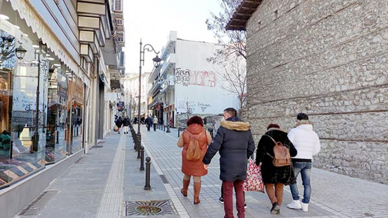 «ΠΟΝΟΚΕΦΑΛΟΣ» ΤΟ ΓΙΟΡΤΙΝΟ ΤΡΑΠΕΖΙ!