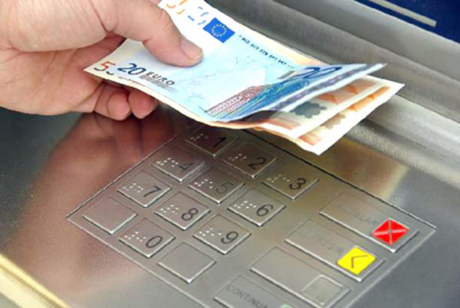 ΔΩΣΤΕ ΜΑΣ ΓΙΑ ΝΑ ΔΩΣΟΥΜΕ!