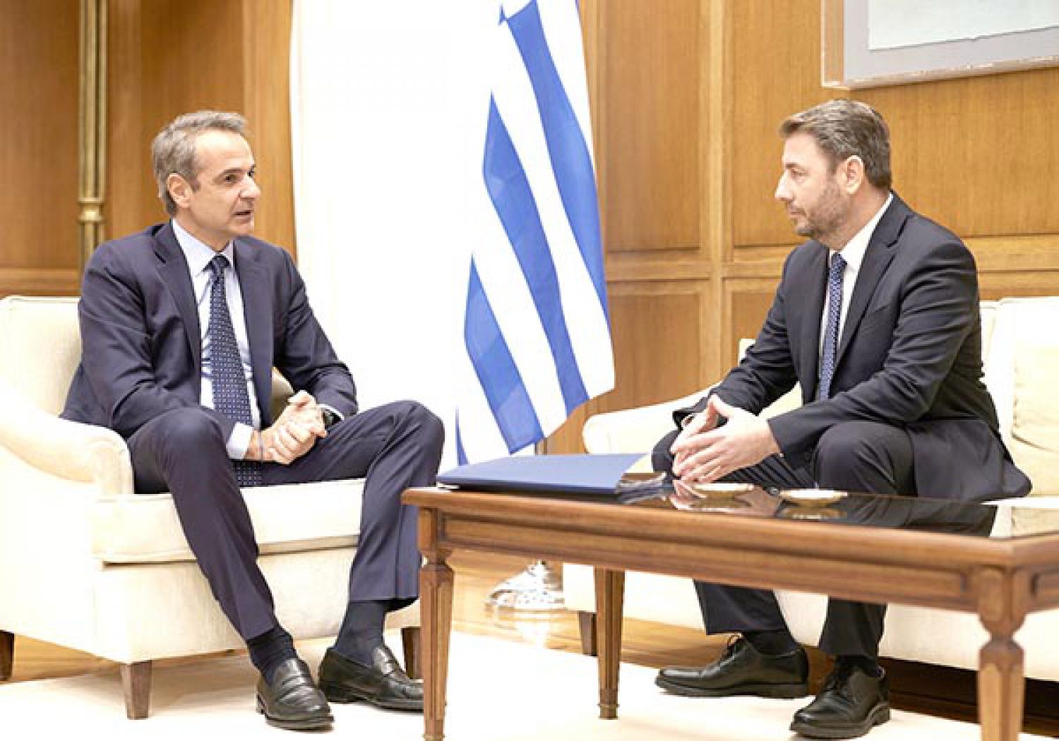 ΤΑ ΚΟΜΜΑΤΑ…ΤΡΕΧΟΥΝ ΚΑΙ ΔΕN ΦΤΑΝΟΥΝ!