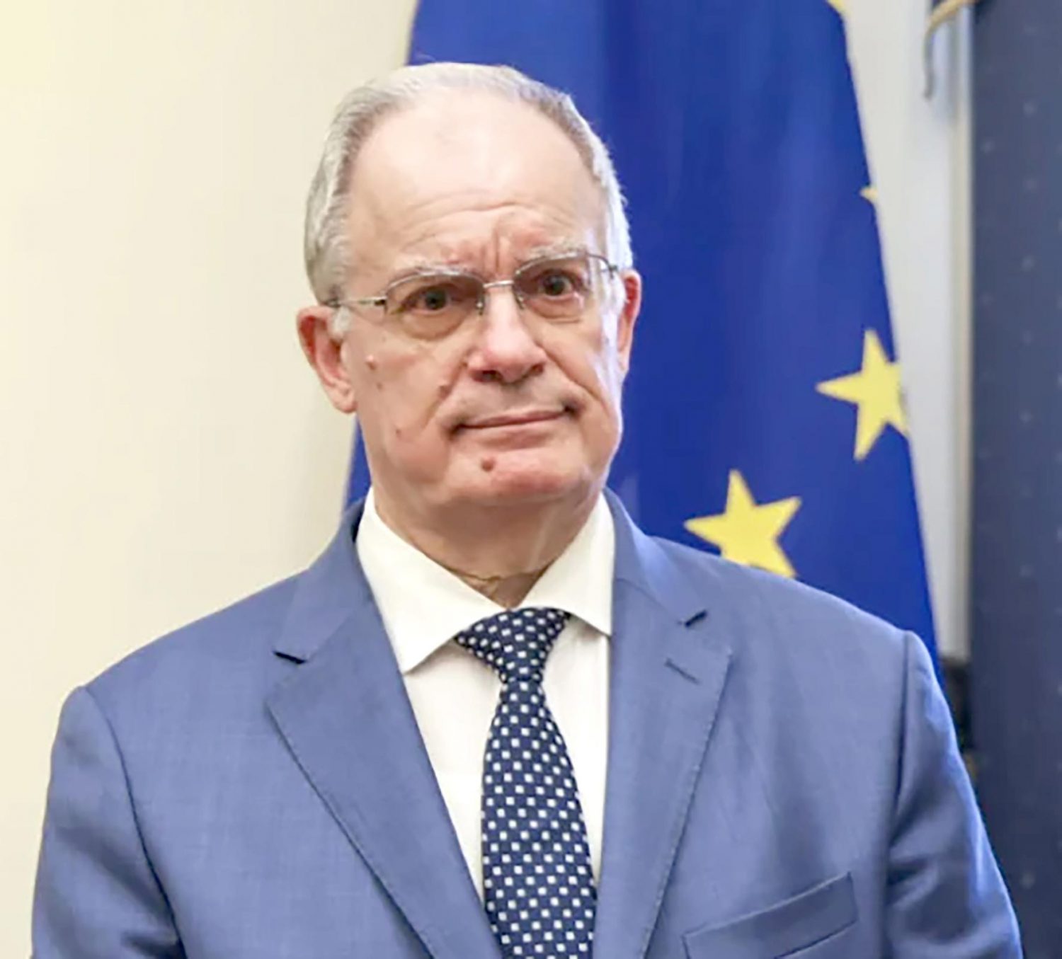 ΠΕΡΗΦΑΝΗ Η ΗΠΕΙΡΟΣ ΓΙΑ ΤΟΝ Κ. ΤΑΣΟΥΛΑ!