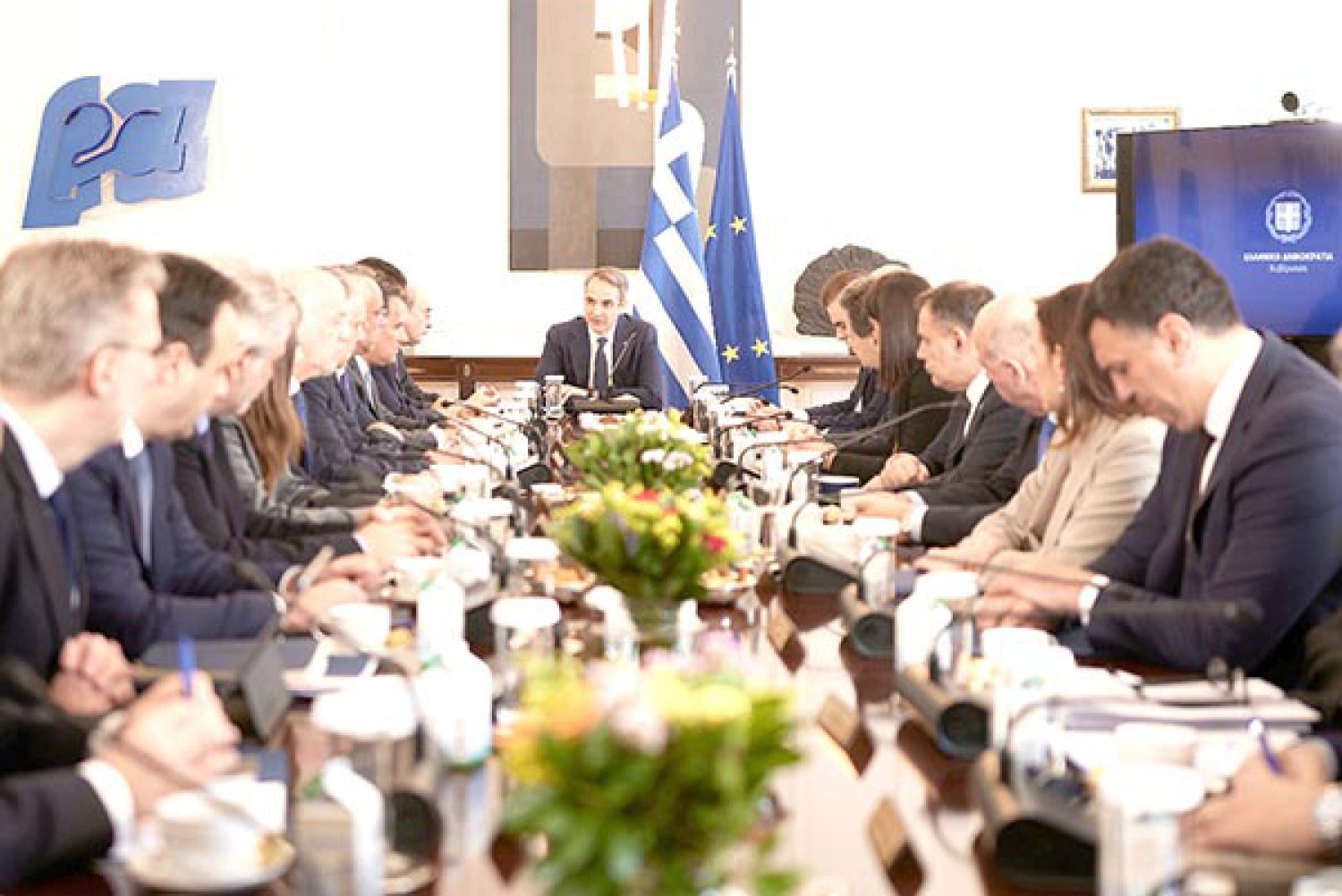 Μετά την ορκωμοσία Κων. Τασούλα έρχεται σαρωτικός ανασχηματισμός
