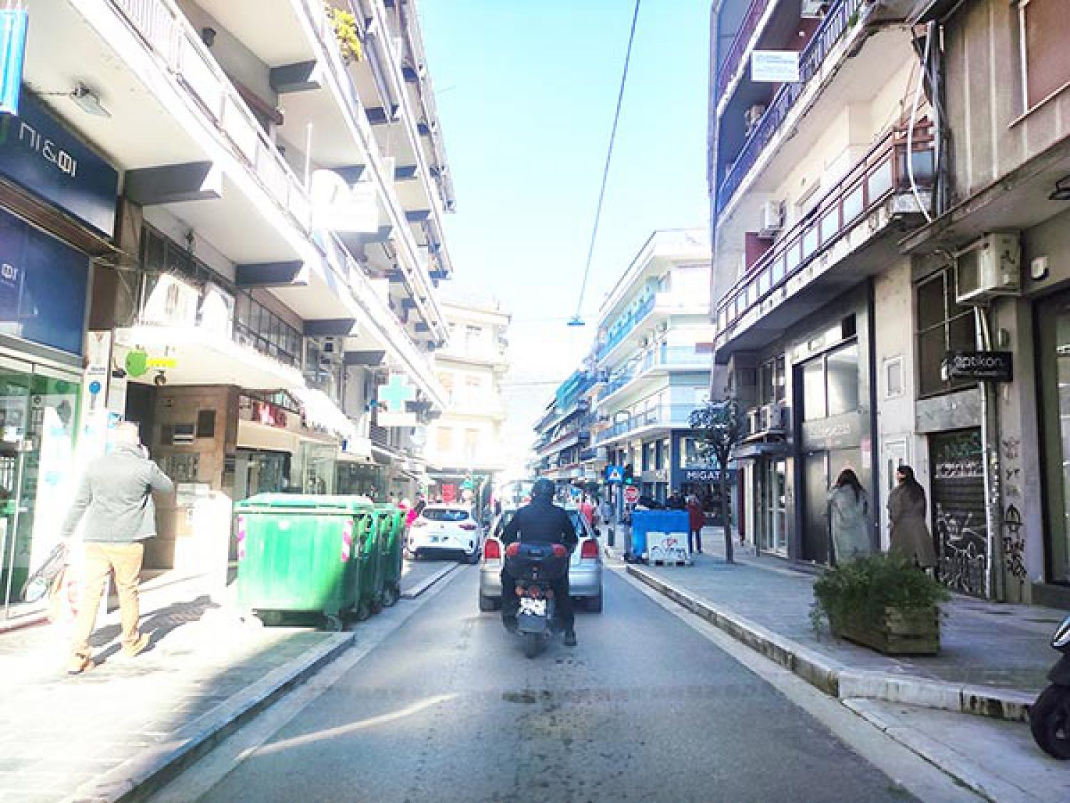 ΕΚΠΤΩΣΕΙΣ: ΘΑ ΚΡΑΤΗΘΕΙ ΟΡΘΙΑ Η ΑΓΟΡΑ;