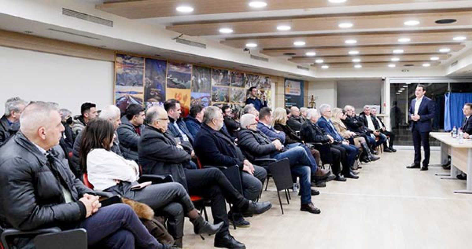 «ΠΥΞΙΔΑ» ΓΙΑ ΤΑ ΚΟΜΜΑΤΑ Η ΗΠΕΙΡΟΣ!