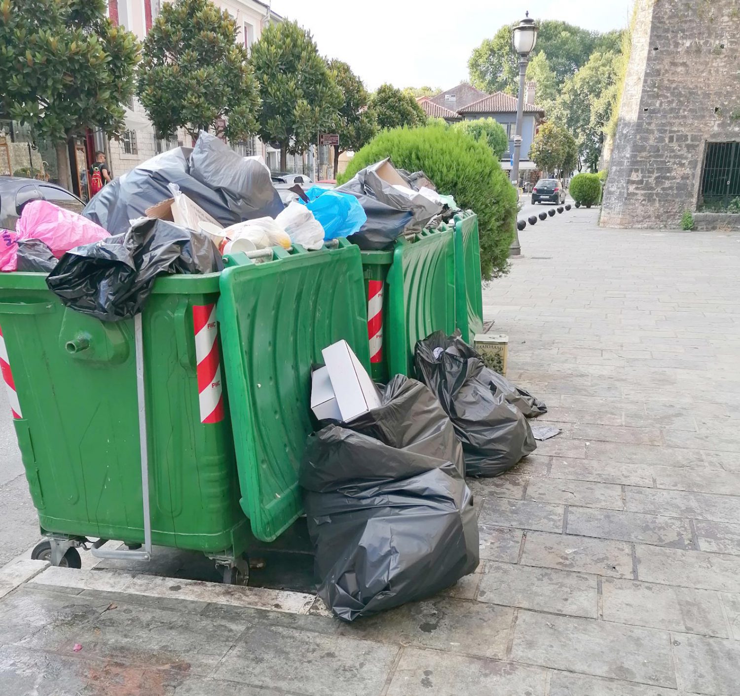 ΠΛΗΡΩΝΟΥΜΕ ΤΑ ΣΚΟΥΠΙΔΙΑ…ΧΡΥΣΑΦΙ!