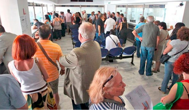 ΒΟΥΛΙΑΖΕΙ Ο ΣΥΡΙΖΑ ΚΑΙ ΨΑΧΝΕΙ ΣΩΣΙΒΙΟ!