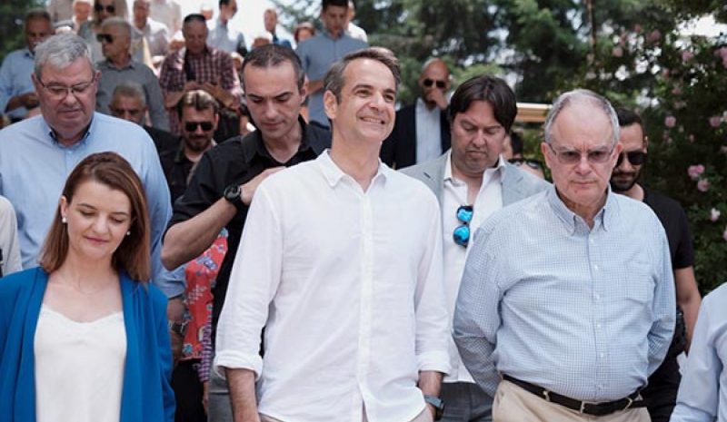 ΠΡΟΣ ΙΣΧΥΡΗ ΑΥΤΟΔΥΝΑΜΙΑ Η Ν.Δ.!