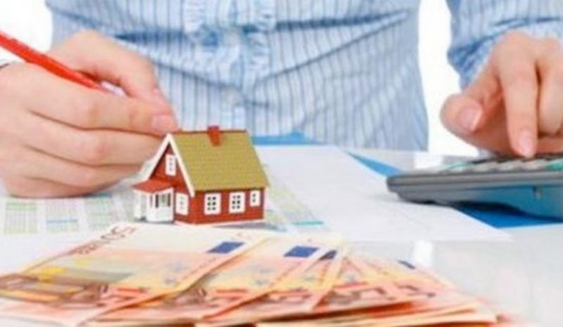 8 στους 10 θα πληρώσουν μικρότερο φόρο ακινήτων και σε πιο πολλές δόσεις