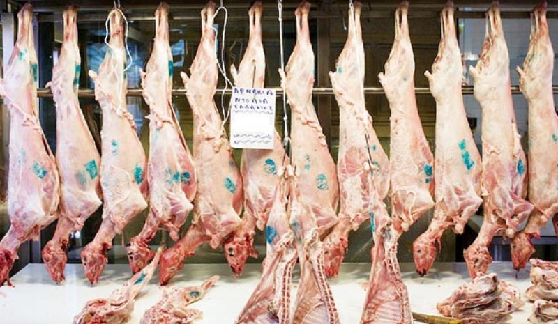 Σε… στάση αναμονής καταναλωτές και έμποροι για τις πασχαλινές αγορές!