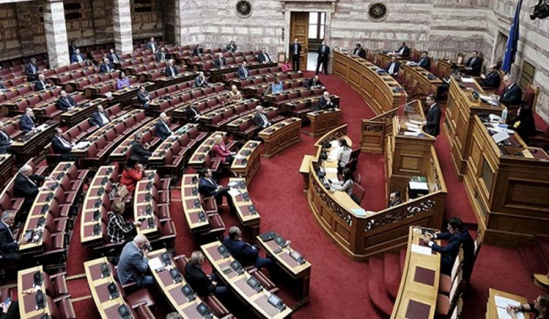 Ανεβάζουν «στροφές» κόμματα και υποψήφιοι βουλευτές!