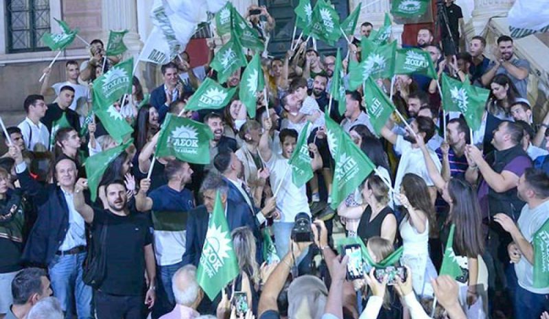 Ν. Ανδρουλάκης και Χ. Δούκας  ψάχνουν συμμαχίες ενόψει β’ γύρου
