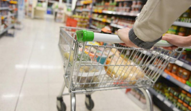 Η ακρίβεια δεν αντιμετωπίζεται με τη μικρή αύξηση μισθών!