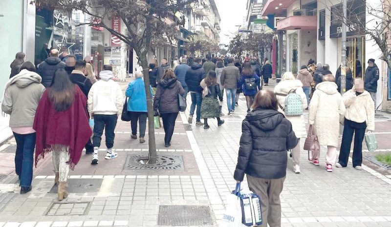 ΣΤΗΝ ΑΓΟΡΑ ΜΟΝΟ ΓΙΑ ΤΑ ΑΠΑΡΑΙΤΗΤΑ!