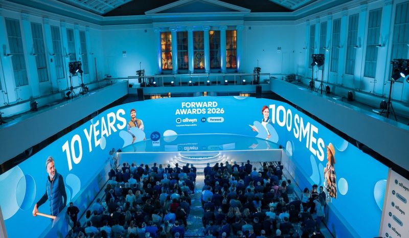 Η Allwyn Hellas γιόρτασε τα 10 χρόνια του προγράμματος Forward με 100 επιχειρήσεις στην οικογένειά του