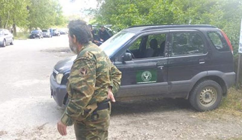 Ψάχνοντας τον μοναχικό λύκο στην Παραλίμνιο!