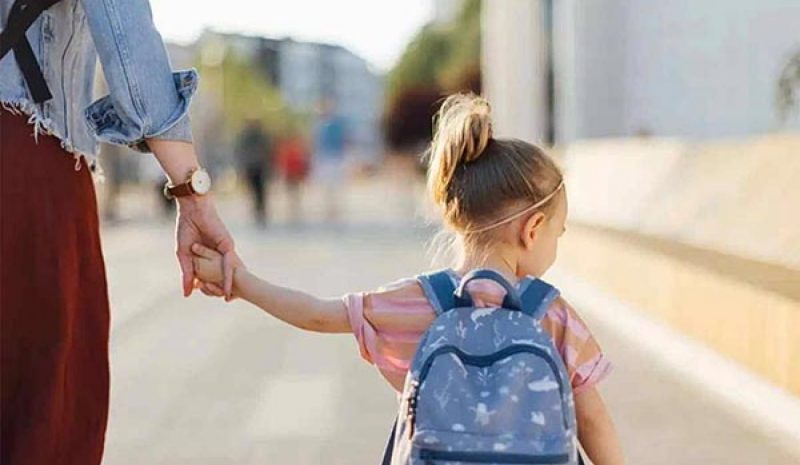 Οι «Νταντάδες της Γειτονιάς» λύση για εργαζόμενους γονείς!