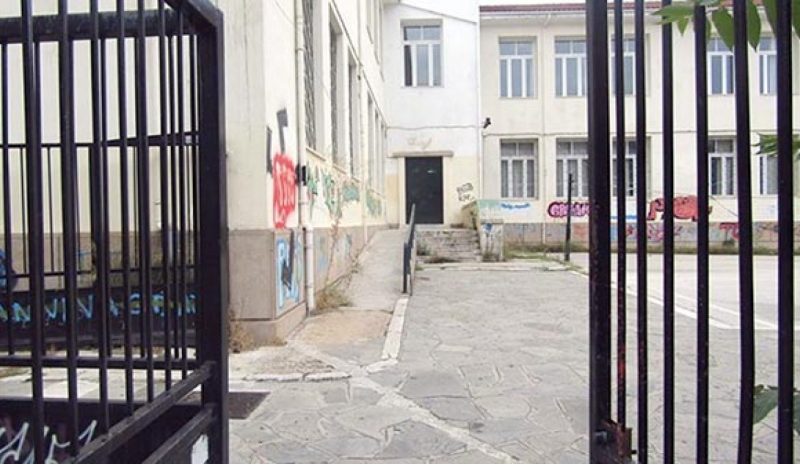 Στο Δημοτικό Συμβούλιο της Τετάρτης το αίτημα για ανοιχτές σχολικές αυλές